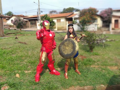 Homem de Ferro e Mulher Maravilha